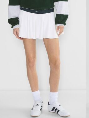 TNA ARITZIA Palmer Tennis Micro Skirt Built In Shorts White Navy Low Rise SZ XS